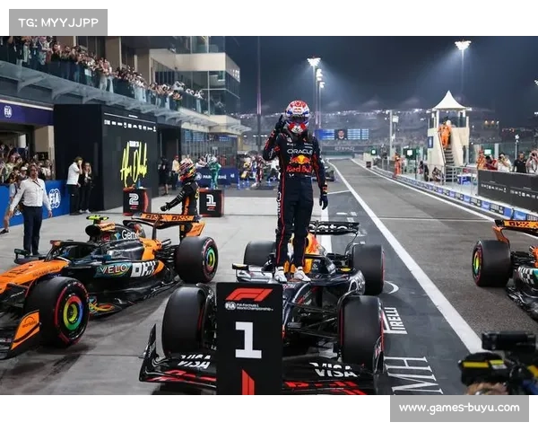 阿布扎比排位赛：维斯塔潘夺杆位，诺里斯与皮亚斯特里头排发车