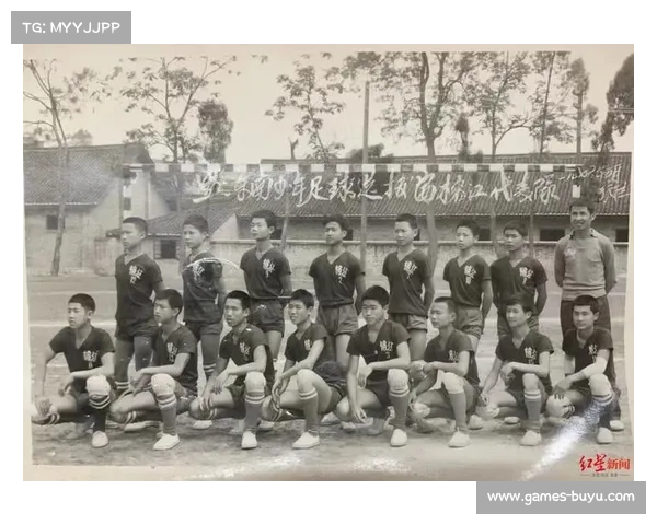 贵州村超融合民族文化，侗寨足球队揭幕战展特色